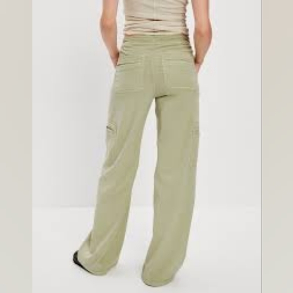 American Eagle Casual Cargo Wide Leg  Cream Pants, Size 18 - Picture 8 of 12